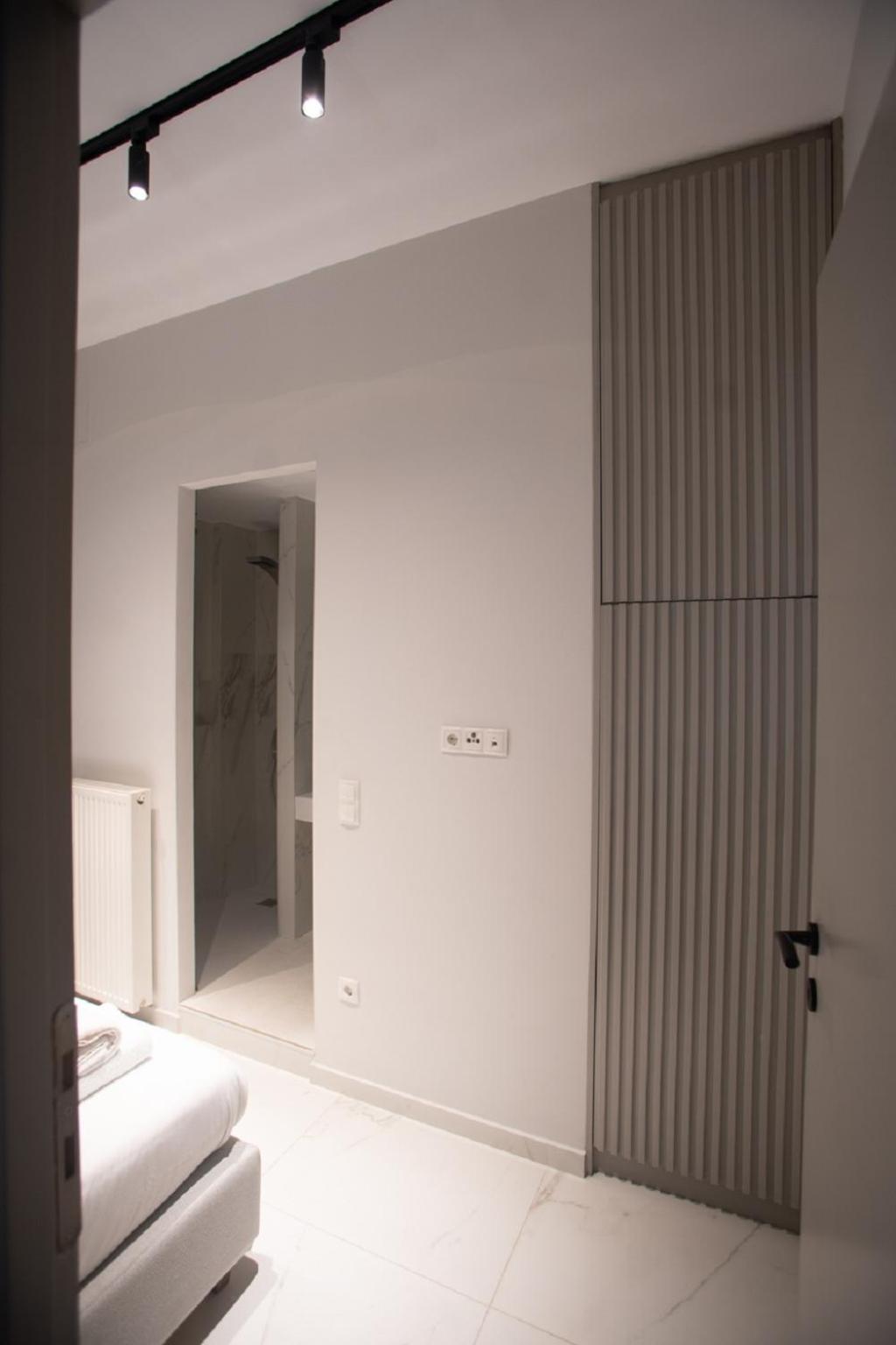Acropolis Vibes Apartments Atene Esterno foto