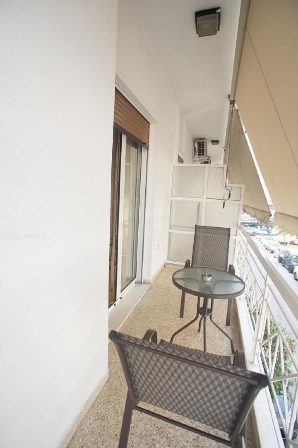 Acropolis Vibes Apartments Atene Esterno foto