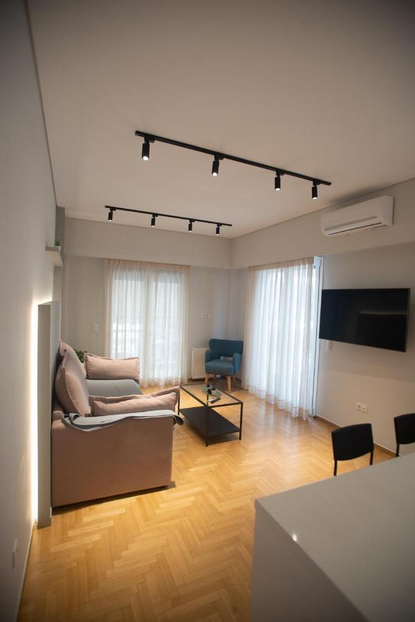 Acropolis Vibes Apartments Atene Esterno foto