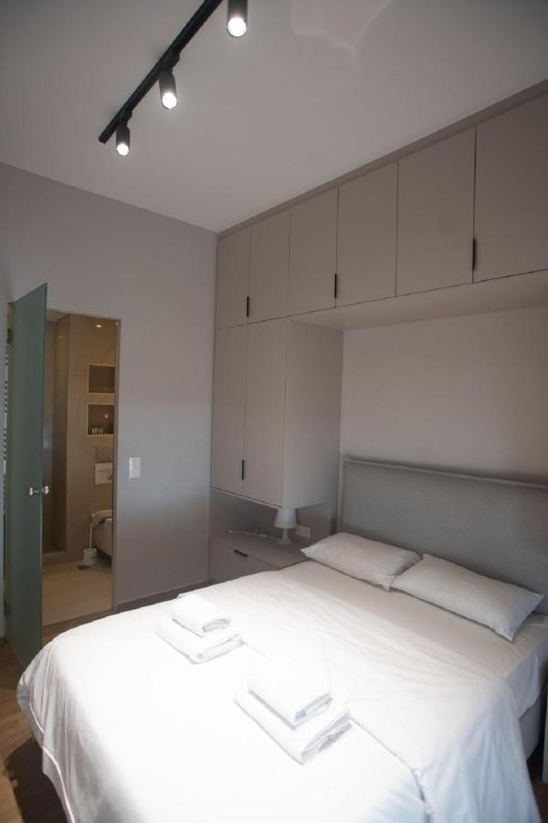 Acropolis Vibes Apartments Atene Esterno foto